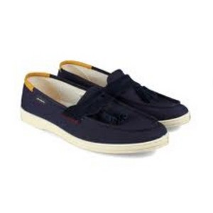 Team your shirt with a pair of loafers for a smart/casual weekend look