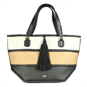 This woven bag pays tribute to a S/S 2012 trend